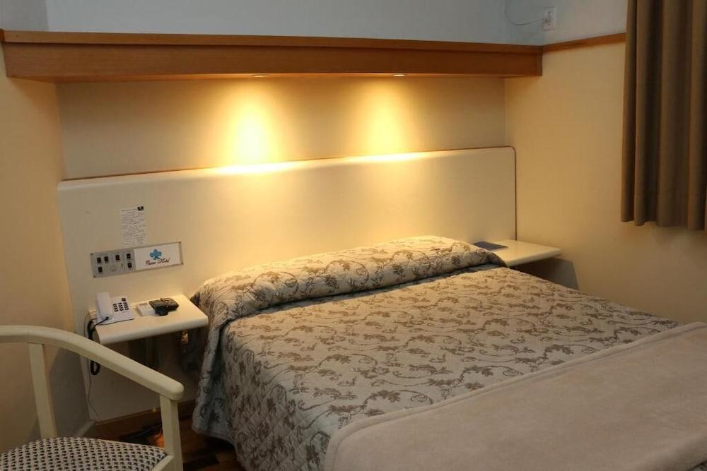 Hotel Oscar 3*