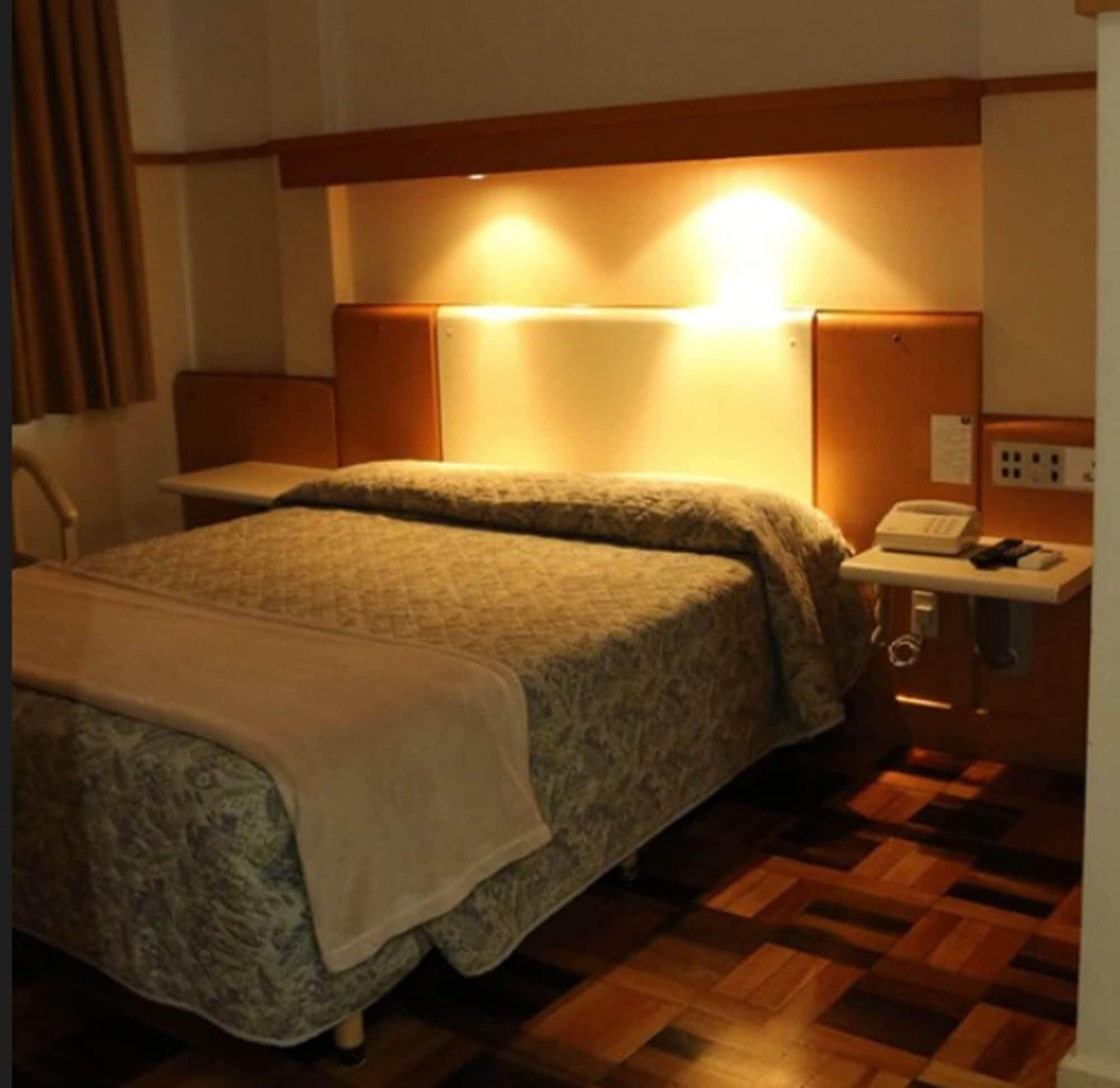 Oscar Hotel 3*